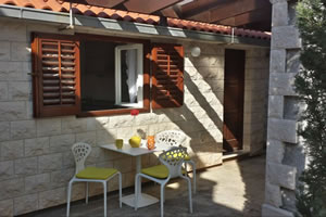 Holiday apartments - island Brac